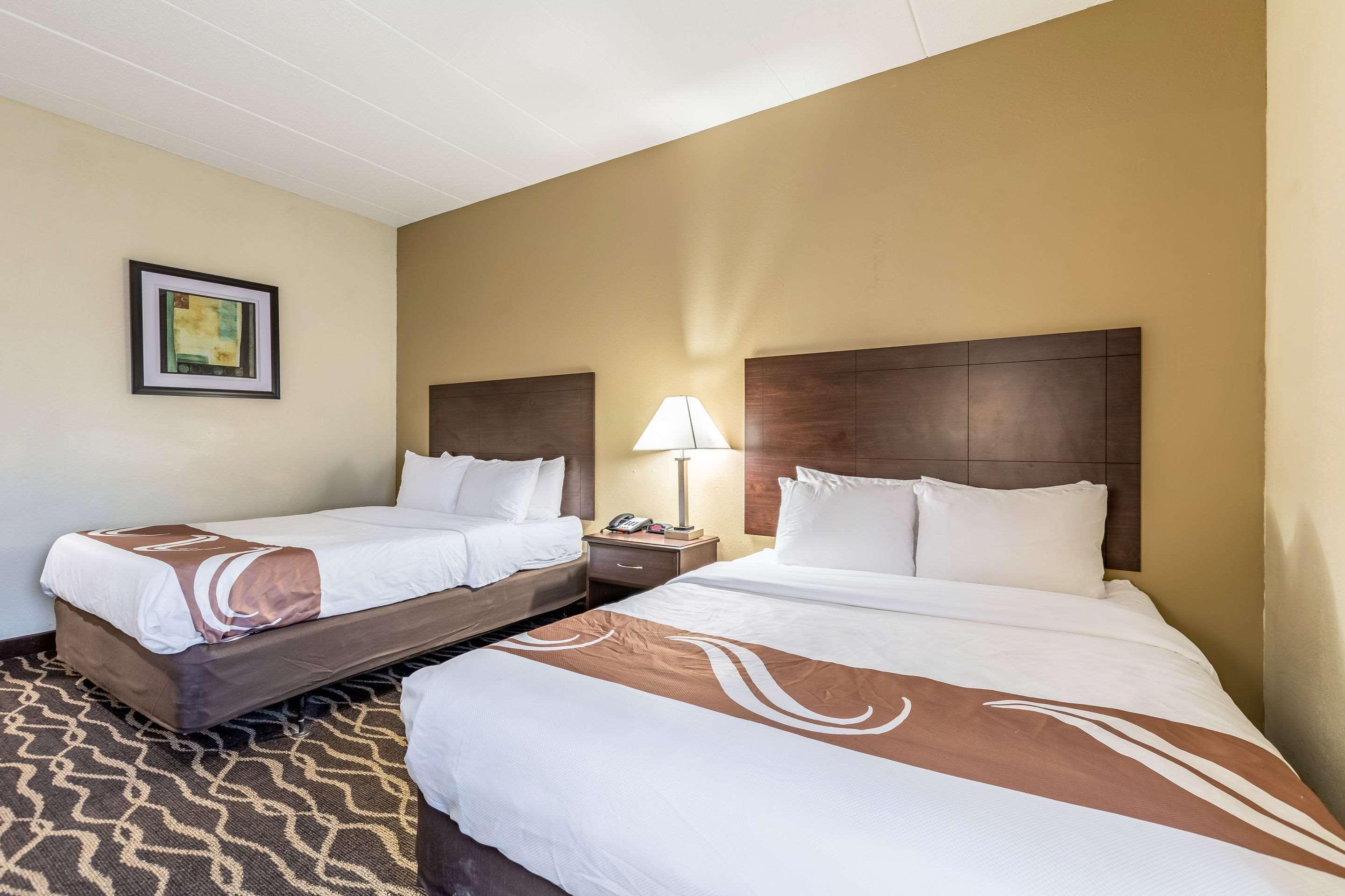 Quality Inn & Suites Southport Индианаполис Экстерьер фото