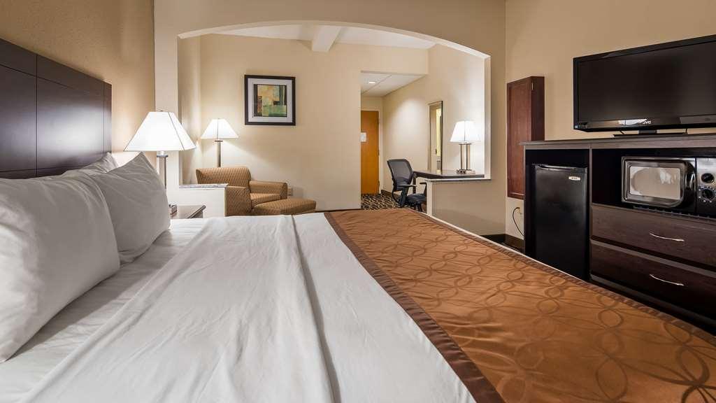 Quality Inn & Suites Southport Индианаполис Экстерьер фото