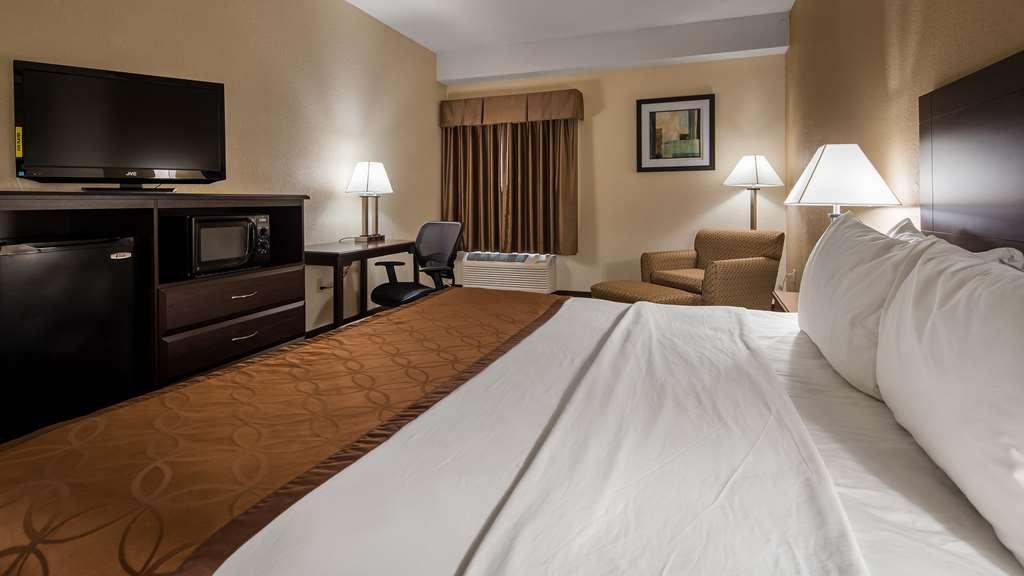 Quality Inn & Suites Southport Индианаполис Экстерьер фото