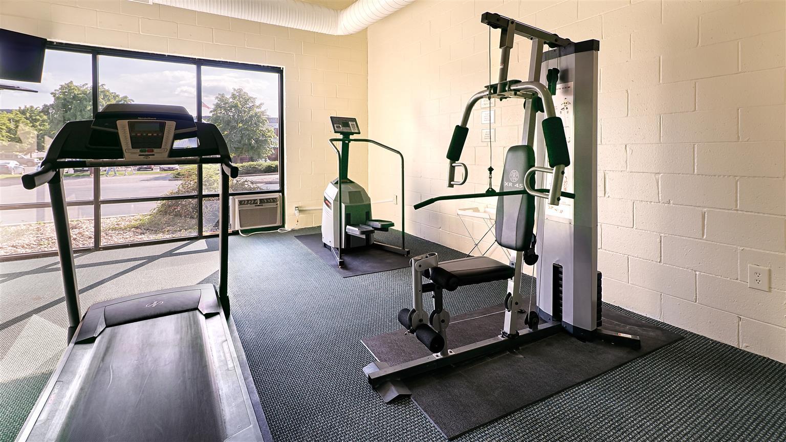 Quality Inn & Suites Southport Индианаполис Удобства фото